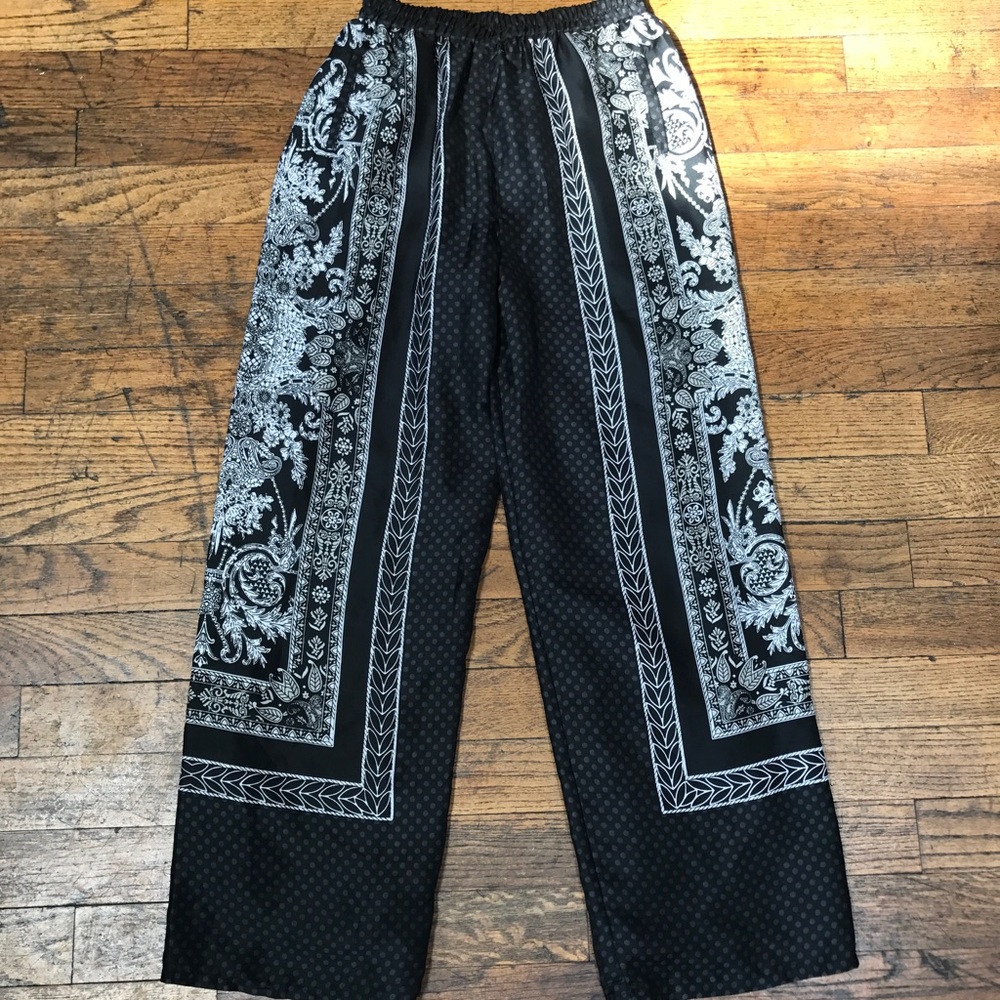Bar III women's black pants